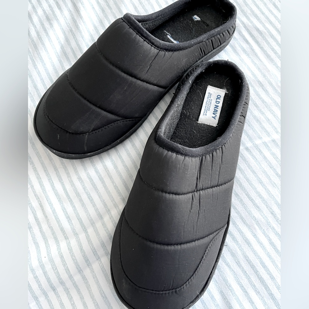 Old Navy insulated slippers
